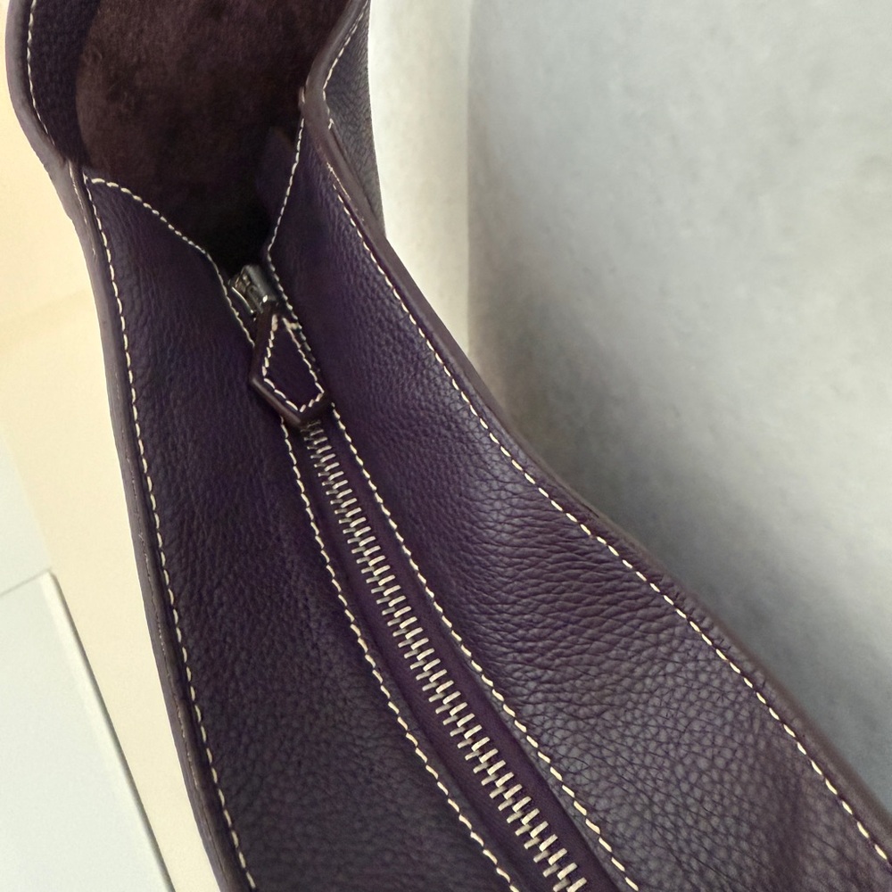 Authentic Hermes Goodnews messenger Chic Purple clemence Leather crossbody bag - Picture 9 of 16